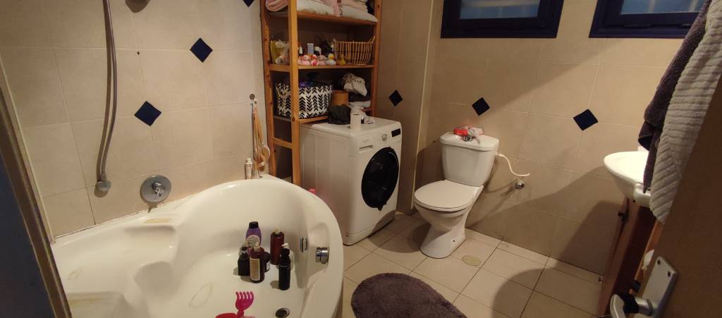 Apartment For rent Ha-Melekh Koresh St, Tel Aviv-Yafo, Israel