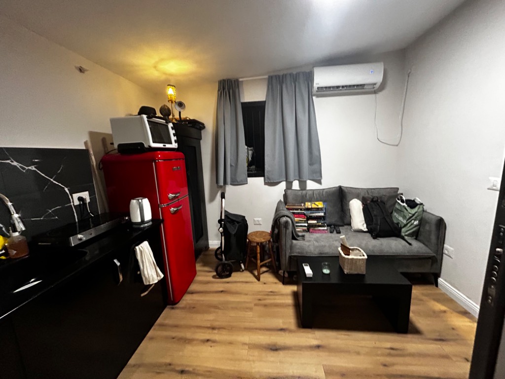 Apartment For rent Abulafya St 6, Tel Aviv-Yafo, Israel