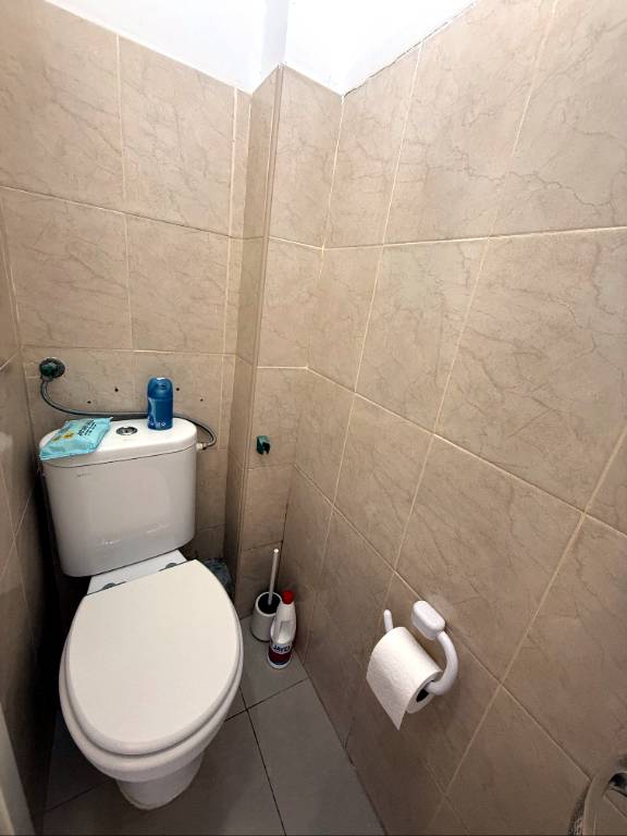 Квартира на продажу - 3 комнаты - HaHashmona'im St, Holon, Israel