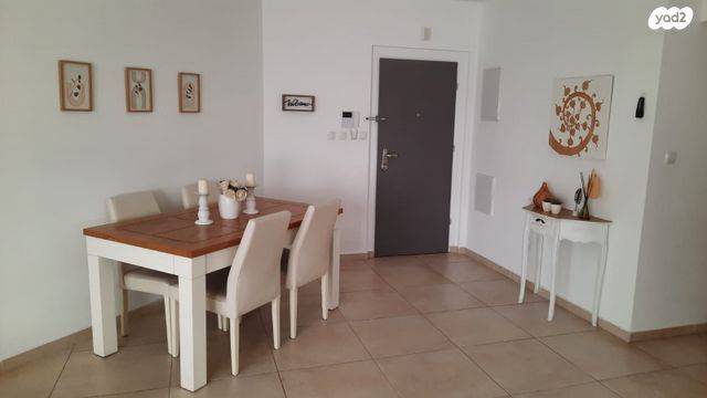 Apartment For sale Orna Porat St 8, Rishon LeTsiyon, Israel