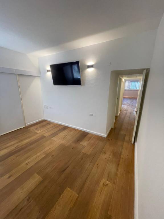 Apartment For rent Lessin St 6, Tel Aviv-Yafo, Israel