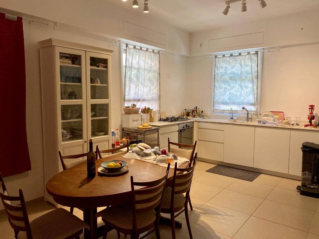 Triplex For rent Ha-Ogen St, Tel Aviv-Yafo, Israel