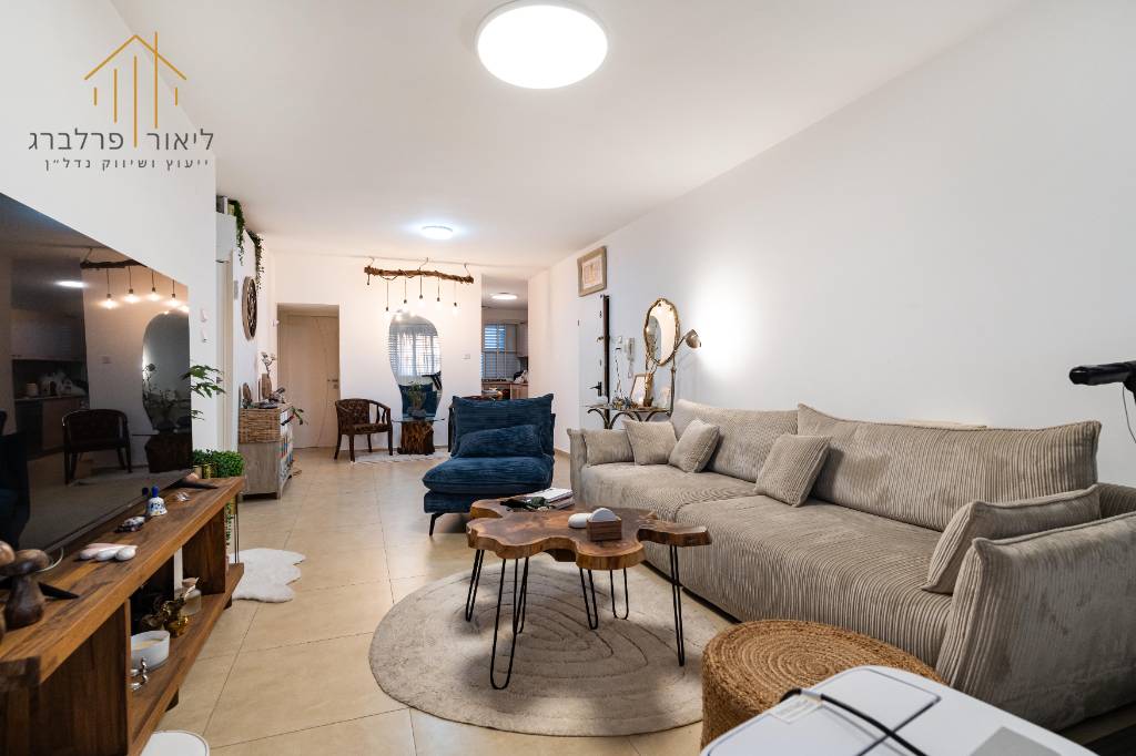 Apartment For sale Ha-Iris St 18, Rishon LeTsiyon, Israel