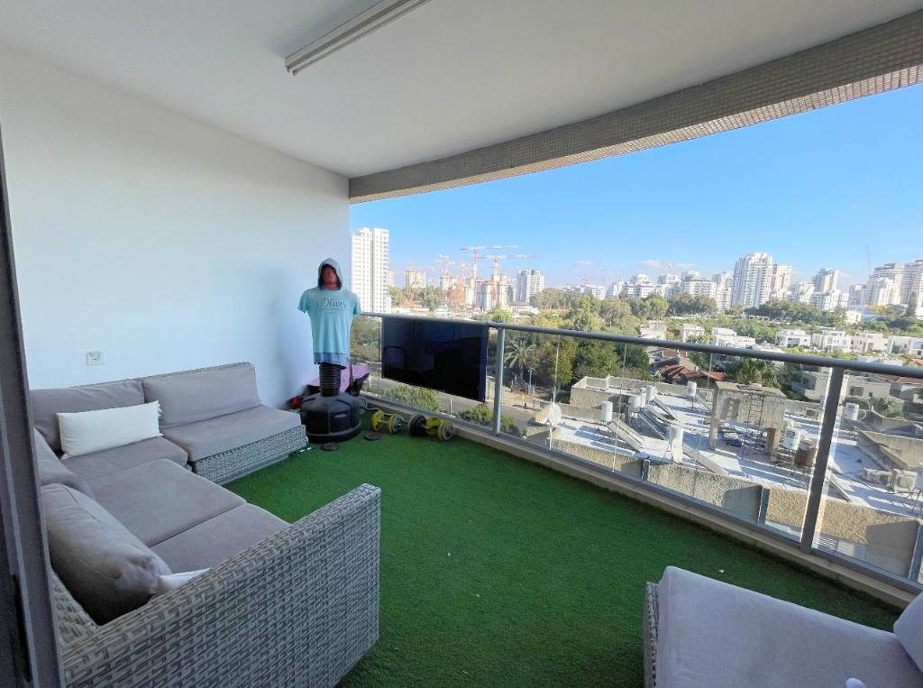 Apartment For sale Haim Saraf St 4, Rishon LeTsiyon, Israel