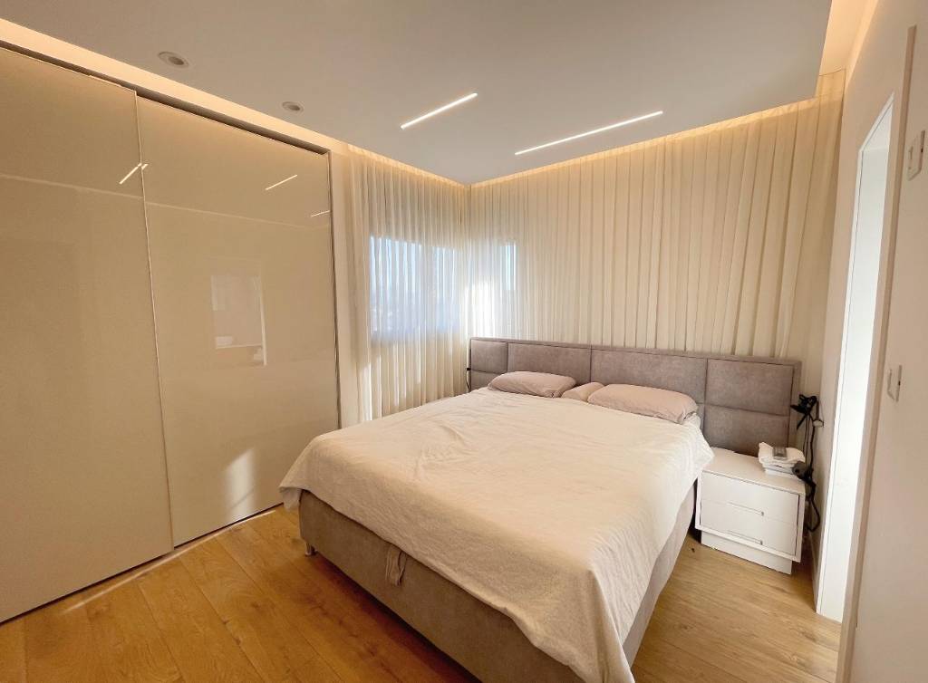 Apartment For sale Haim Saraf St 4, Rishon LeTsiyon, Israel