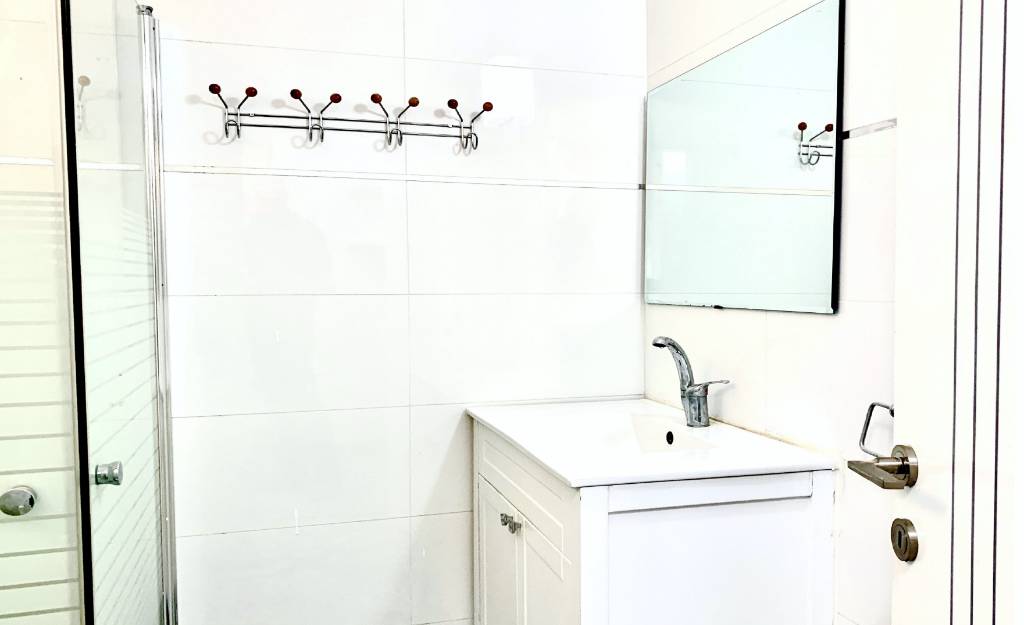 Housing unit for rent - 2 rooms - Ussishkin St 2, Be'er Sheva, Israel