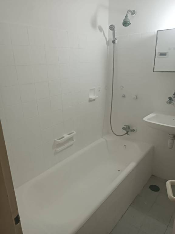 Apartment for rent - 3 rooms - Ma'apilei Egoz St 49, Tel Aviv-Yafo, Israel