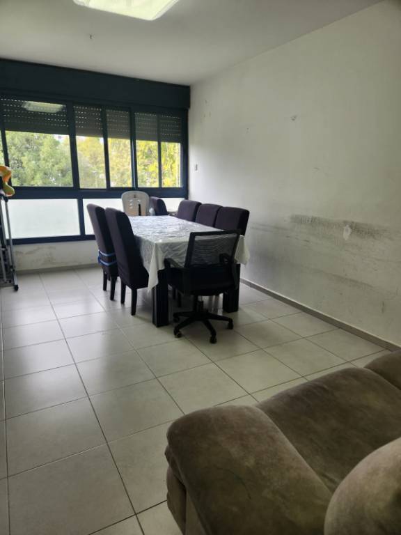 Appartement à louer - 3 chambres - Morad ha-Gai St, Karmiel, Israel