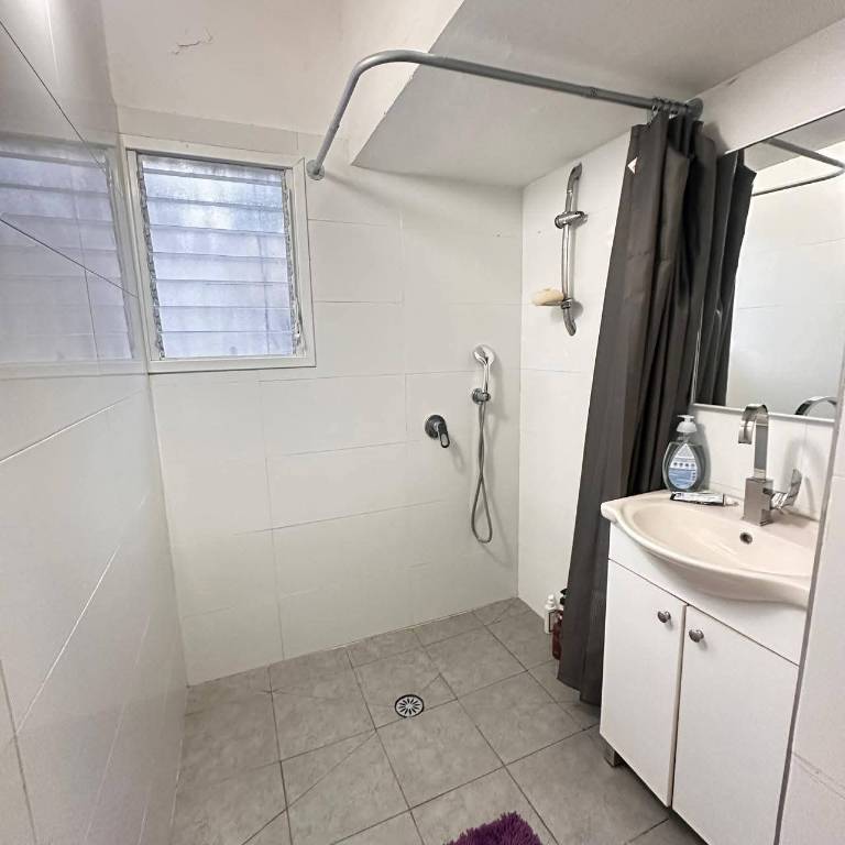 Apartment for rent - 3 rooms - Daniel St 57, Bat Yam, Israel